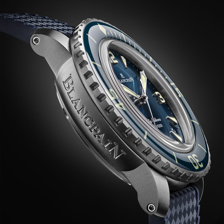 Fifty Fathoms 42.3mm Automatique Blue Dial & Rubber Strap Watch