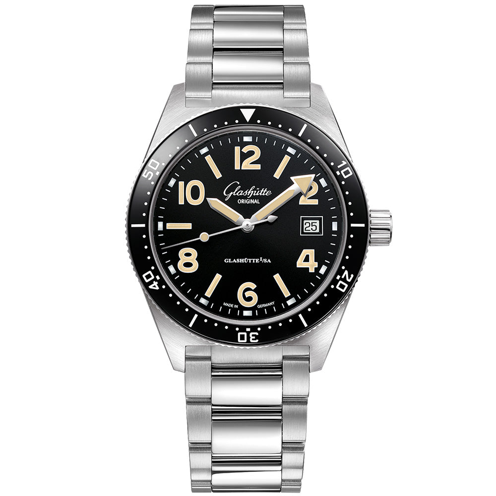 Specialist SeaQ 39.5mm Black Dial Men's Automatic Bracelet Watch