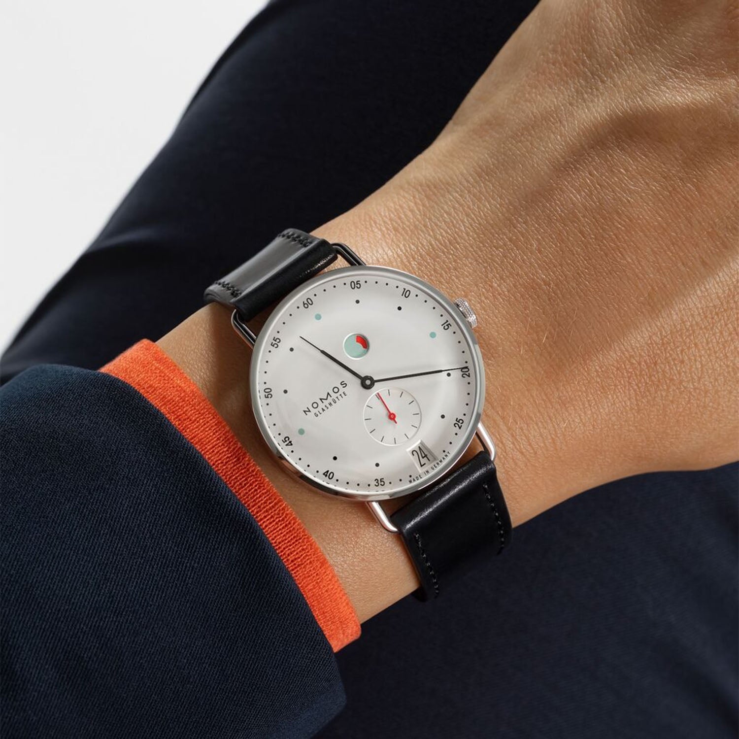 NOMOS Glashütte Metro Date Power Reserve 37mm Manual Wind Watch - Berry's Jewellers