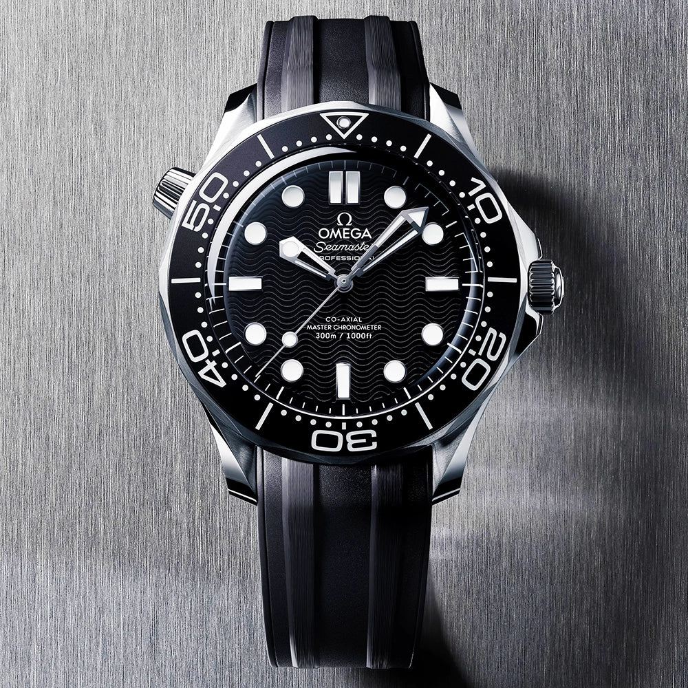 OMEGA Seamaster Diver 300m 42mm Black Dial Mens Rubber Strap Watch - Berry's Jewellers