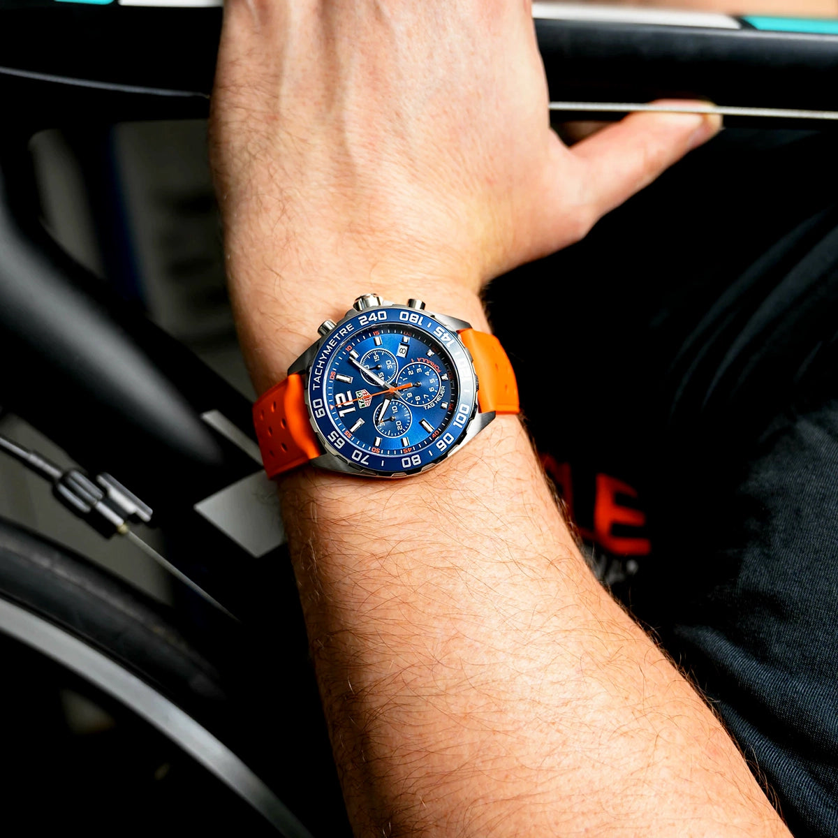 Formula 1 43mm Blue/Orange Dial Men's Rubber Strap Watch