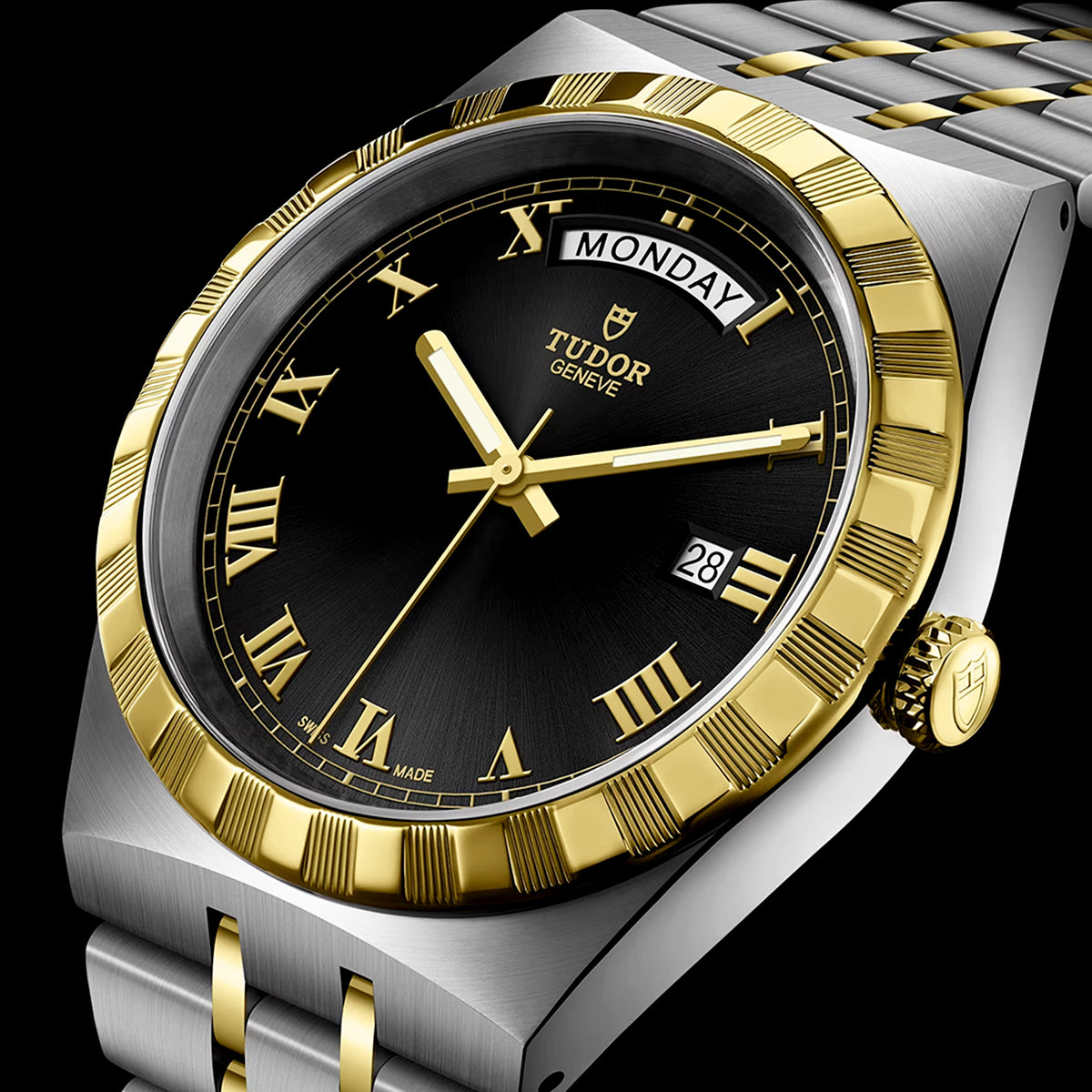 Automatic watch with day and online date