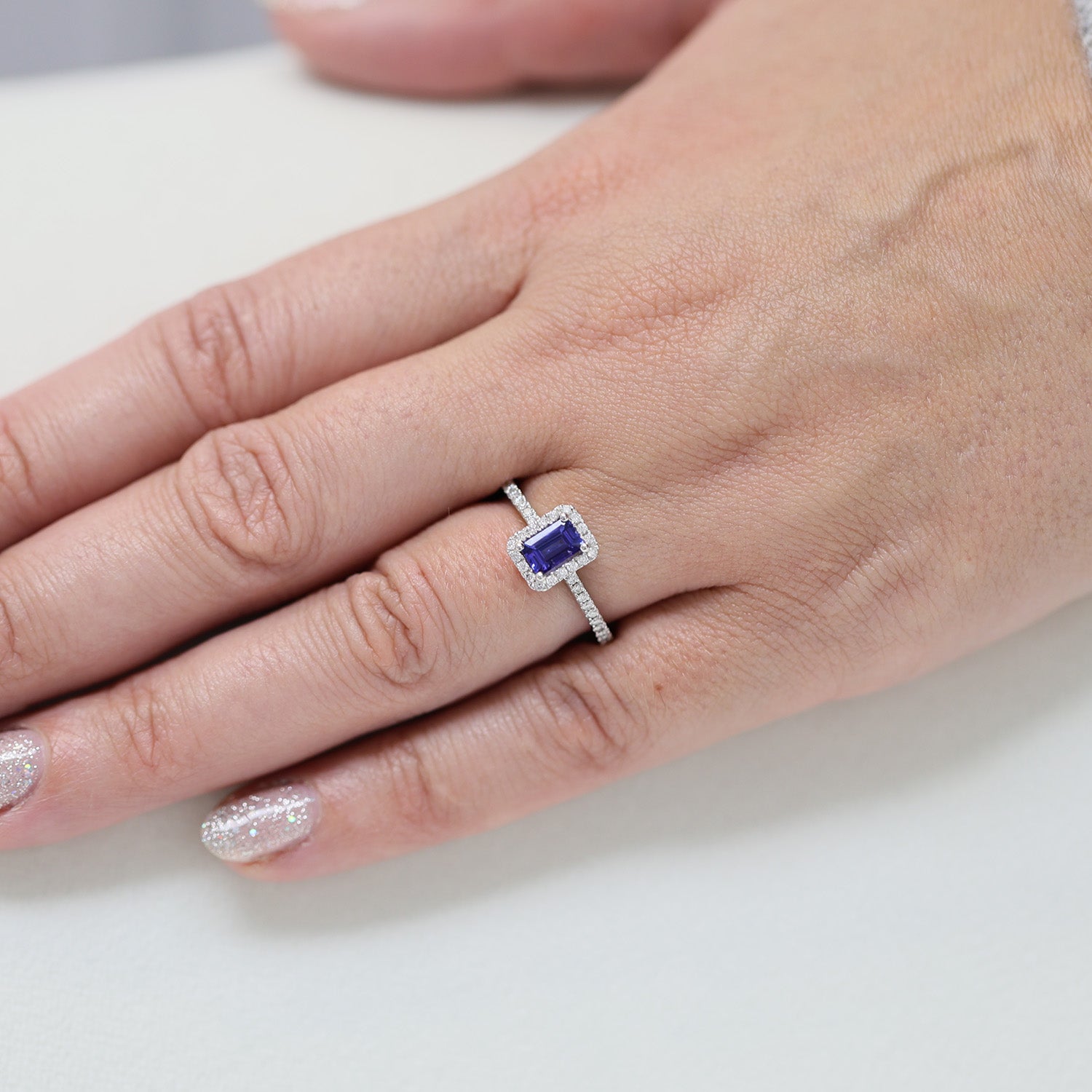 18ct White Gold Tanzanite & Diamond Cluster Ring