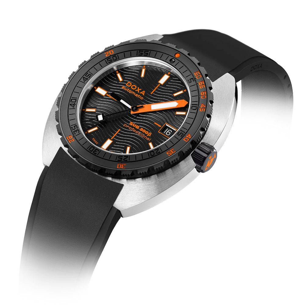 SUB 300 Professional 42.5mm watch