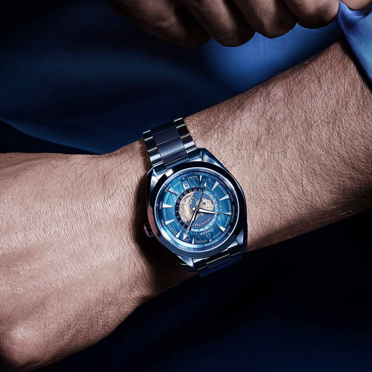 OMEGA Seamaster Aqua Terra GMT Worldtimer 43mm Summer Blue Dial Men's Watch - Berry's Jewellers