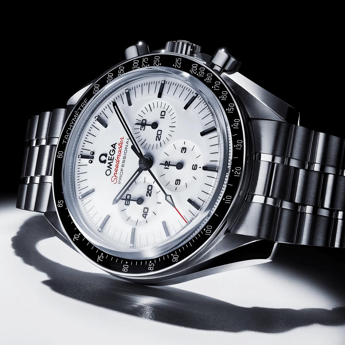 OMEGA Speedmaster Moonwatch 42mm White Dial Men's Bracelet Watch - Berry's Jewellers