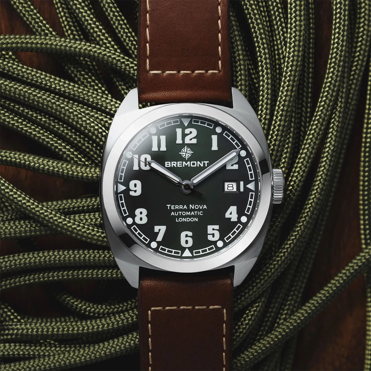 Terra Nova 40mm Green Dial Automatic Strap Watch