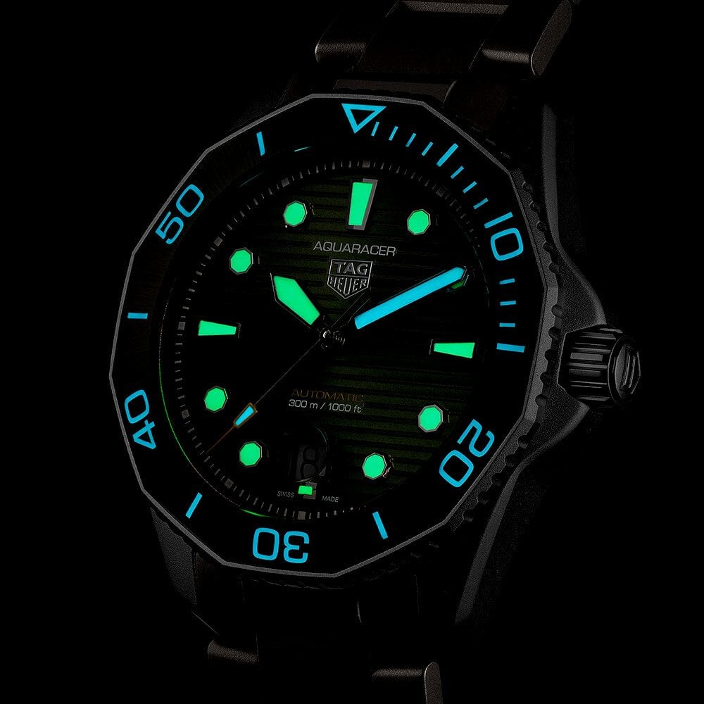 Tag heuer aquaracer 300m calibre 5 store mens 43mm ceramic bezel